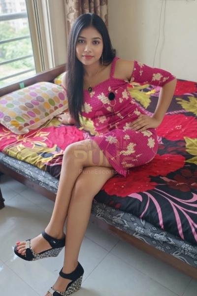 Sonia - Curvy and confident Pune Escorts | Independent service in Pune